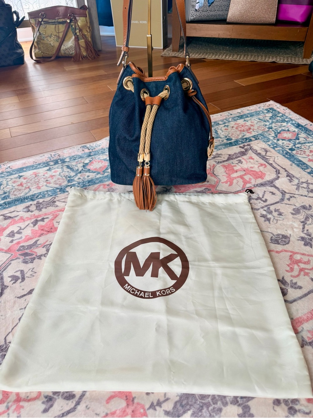 Michael Kors Marina Large Denim Drawstring Bucket Crossbody Bag w/ Branded Dusty - Picture 2 of 16